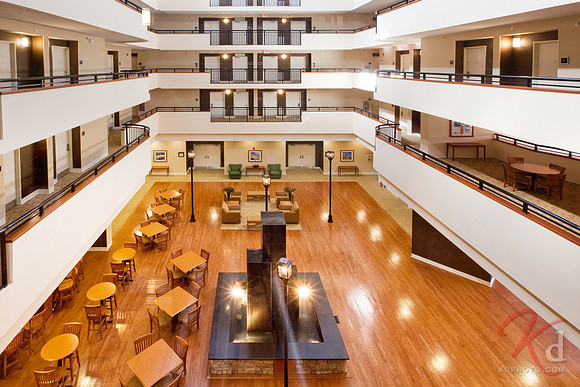commercial-photography-four-points-southpoint-durham-nc-atrium-1
